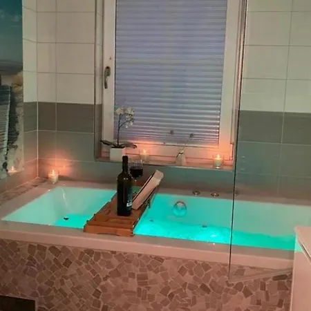 Schickes Ostseeperle, 3 Schlafz., 2 Baeder Διαμέρισμα Zingst